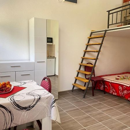 Sutomarina Apartments Сутоморе Экстерьер фото
